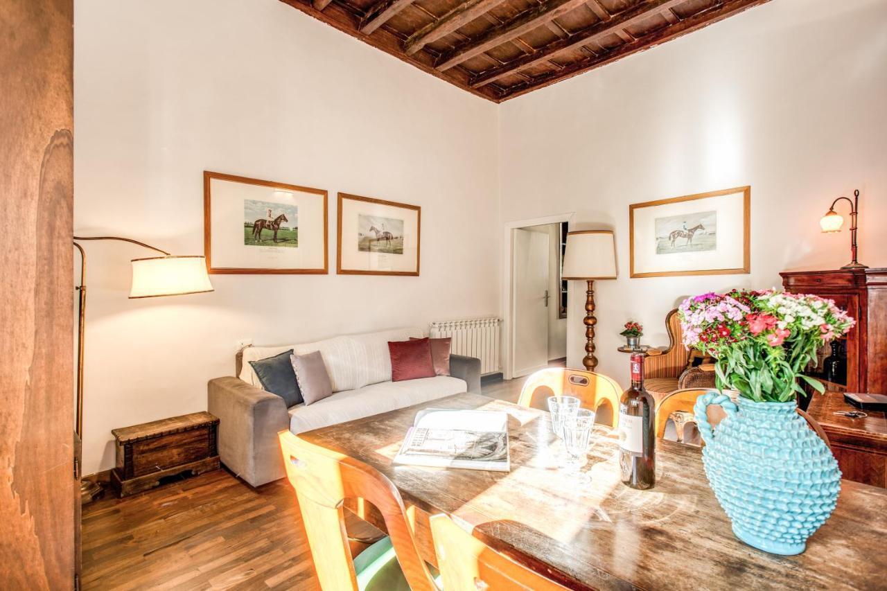 Apartment Borgo Pio Passetto Papale Rom